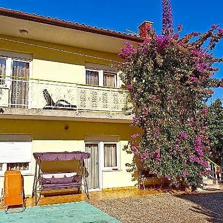 926 4* Pula