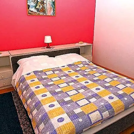 Hotel 926 Pula